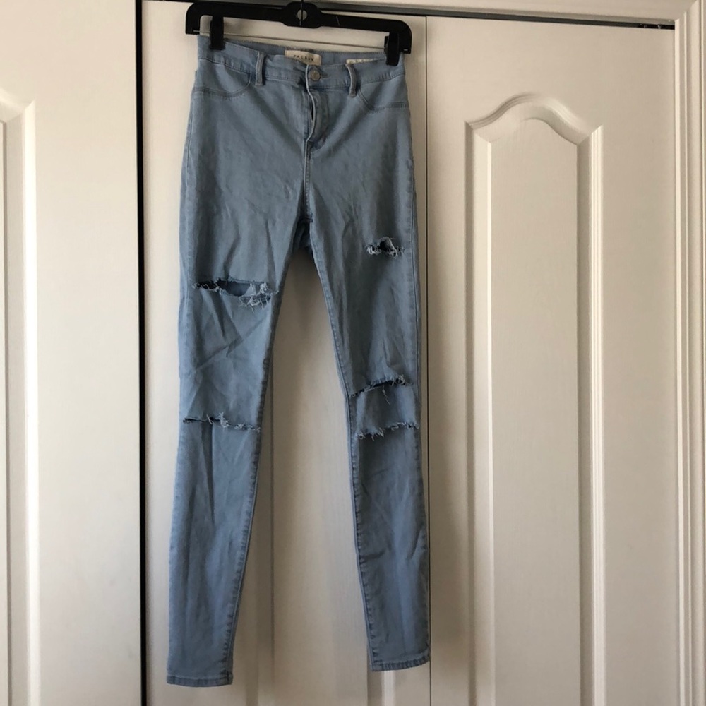 Skinny jeans